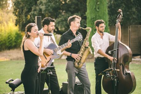 Jazzmood Quartet Chant / Saxophone joue au Mas de la Rose Ã  Orgon